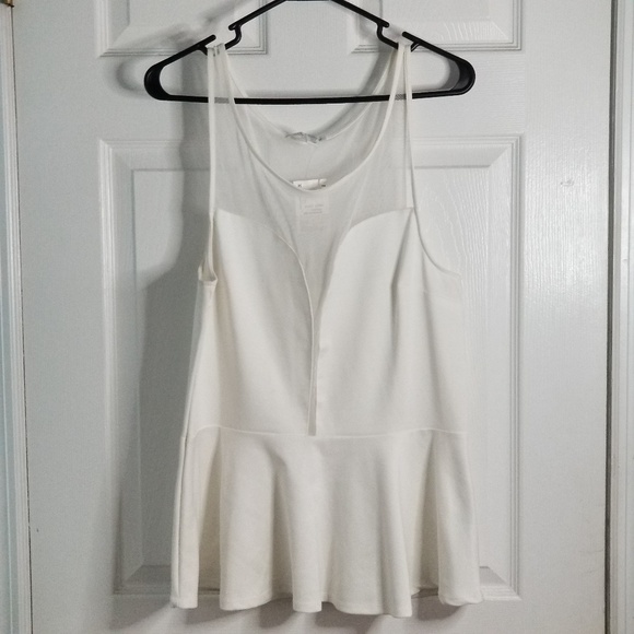 Top - Picture 2 of 2